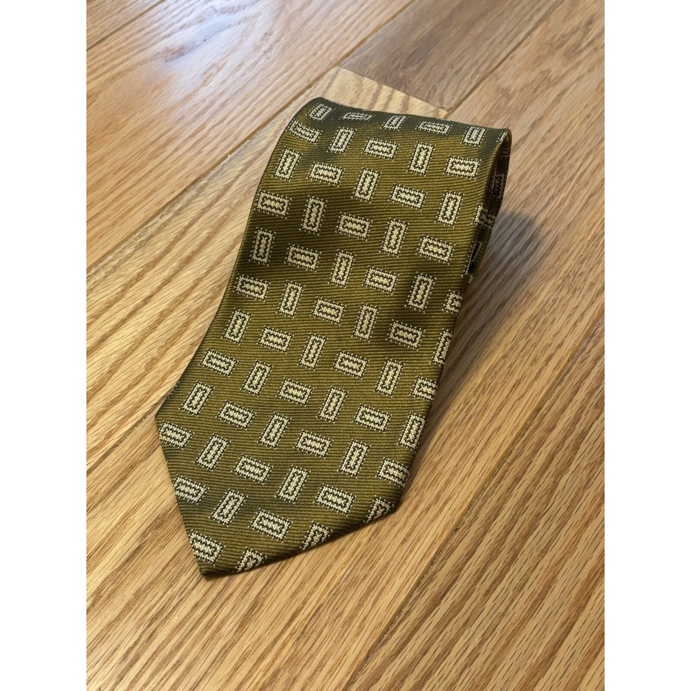 Valentino Cravatte 100% Silk Neck Tie Quiet luxury Made in Italy Gold